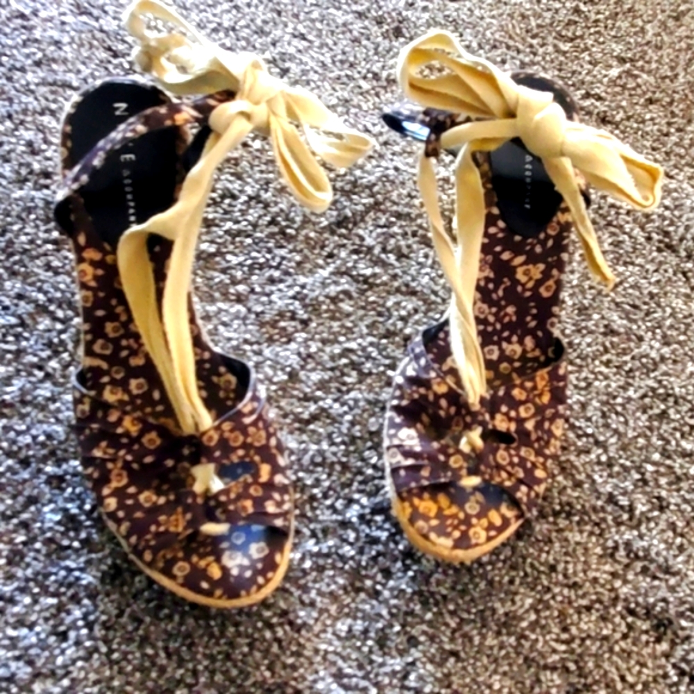 Nine and company heels
